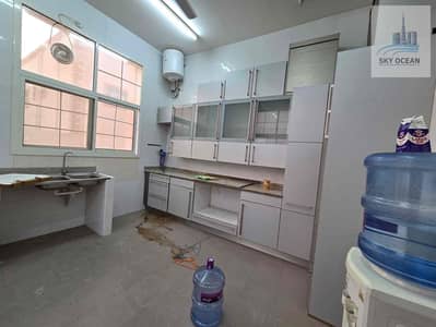 فیلا 5 غرف نوم للايجار في الشامخة، أبوظبي - f1088a0b-6d72-4c2e-9f7d-cbec70a9e992. jpg