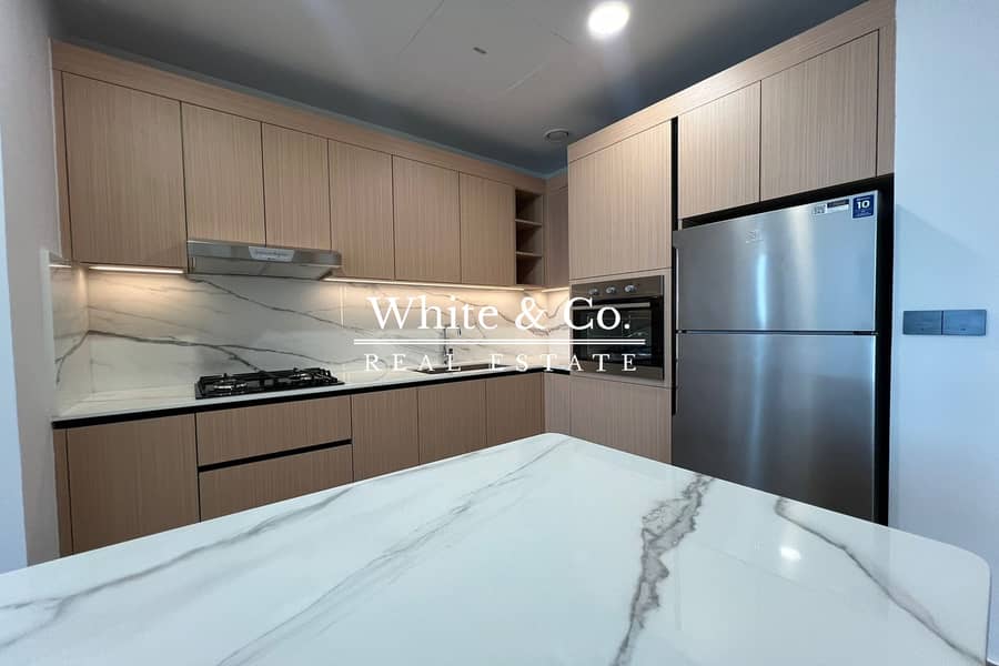 Brand New | Built In Appliances | Vacant Brand New | Built In Appliances | Vacant