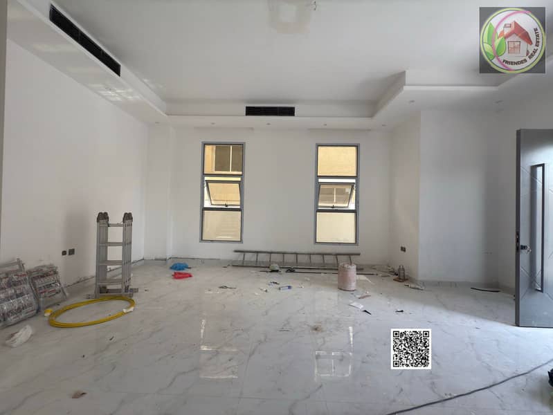 4 06cd55d3-6103-48ed-8ca9-38d0ad74439b. jpg