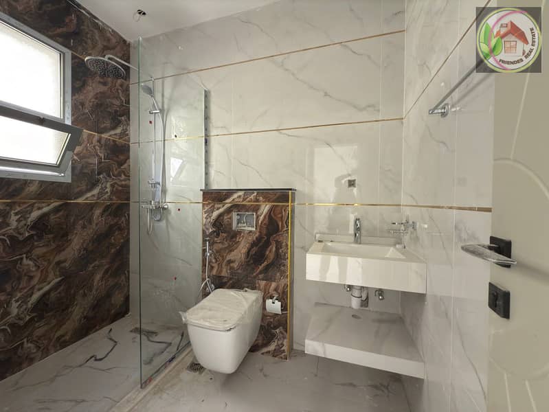 23 da3adf88-c865-4125-b076-6dc1b5920ec2. jpg