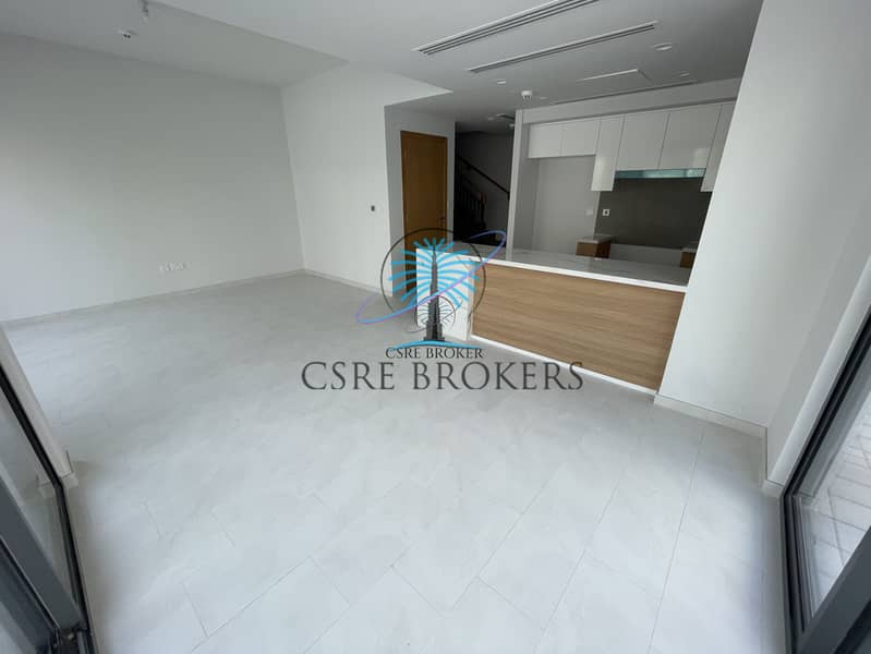 位于迪拜乐园,维拉诺瓦别墅区 4 卧室的联排别墅 3999999 AED - 11990162 位于迪拜乐园,维拉诺瓦别墅区 4 卧室的联排别墅 3999999 AED - 11990162