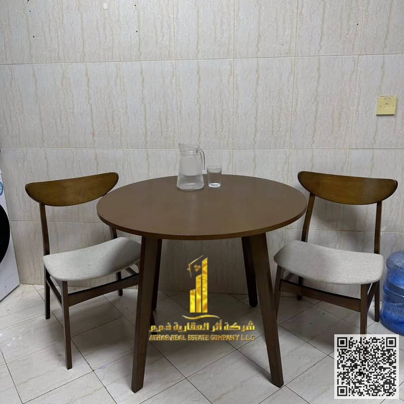 7 1489fe9e-3c32-46fb-9e49-65b70348261a. jpg