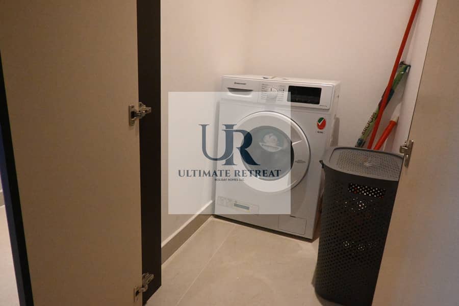14 Laundry Room 1. JPG