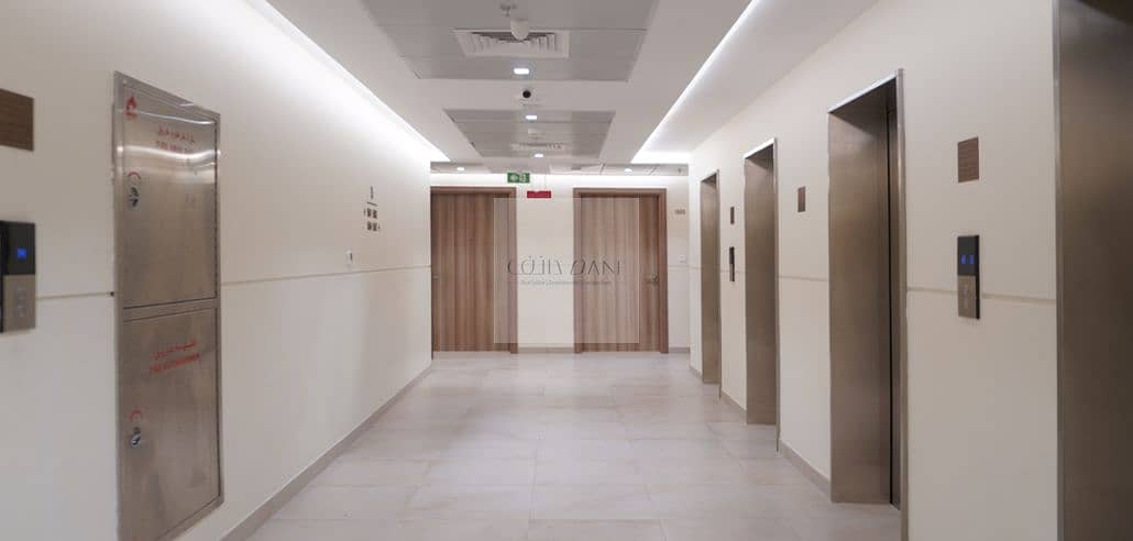 16 Canal-Bay-by-NED-Hallway-1030x492. png