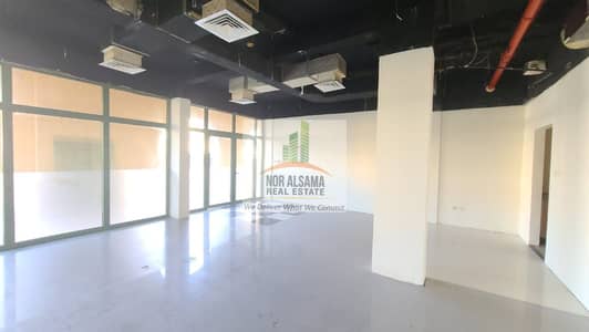 محل تجاري  للايجار في المدينة العالمية، دبي - J01 Shop 3. jpeg