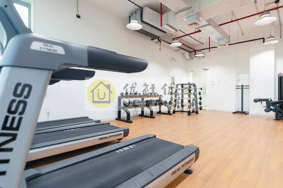 8 GYM-Lobby. jpg