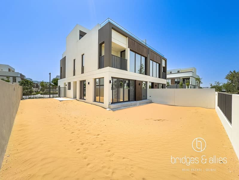 BIG PLOT | 4 BED + MAID | JUST LISTED | AVAILABLE