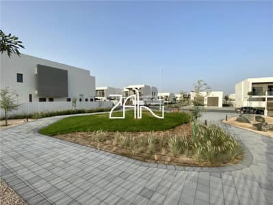 雅斯岛， 阿布扎比 4 卧室别墅待售 - 位于雅斯岛，亚斯-阿克雷斯，红杉树公寓 4 卧室的别墅 6750000 AED - 12056930