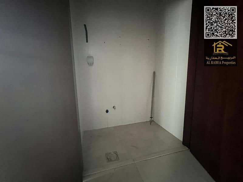 15 e14edc7b-f56d-4764-94ea-b34bab3c73a5. jpg