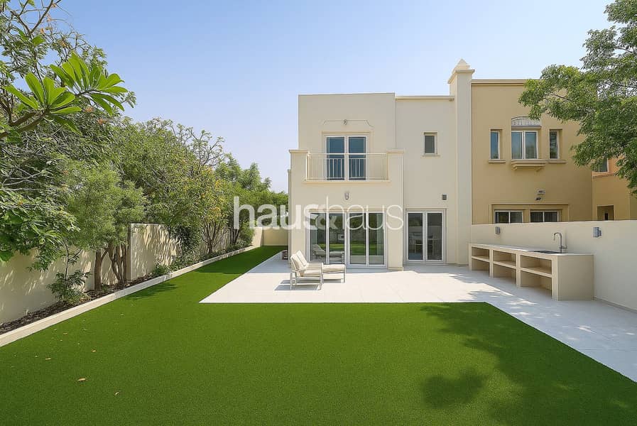 Turn Key | 4 Bed + Maids | Facing Pool + Park Turn Key | 4 Bed + Maids | Facing Pool + Park