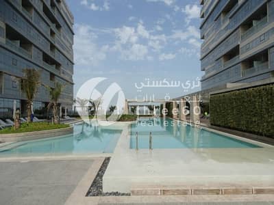Huge 4bed TH w/ 2 Parking Spaces /Sea view Huge 4bed TH w/ 2 Parking Spaces /Sea view