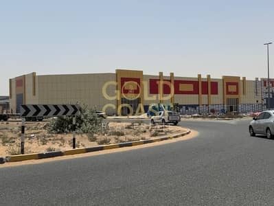 محل تجاري  للايجار في أم الثعوب، أم القيوين - PHOTO-2025-05-23-11-18-11. jpg