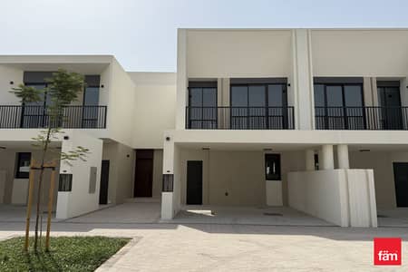 3 Bedroom Townhouse for Sale in Town Square, Dubai - Close to Amenities I Genuine Resale I Brand New