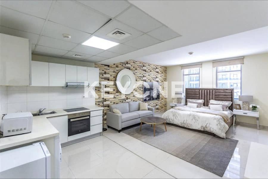 Marina View | Spacious Layout | Studio
