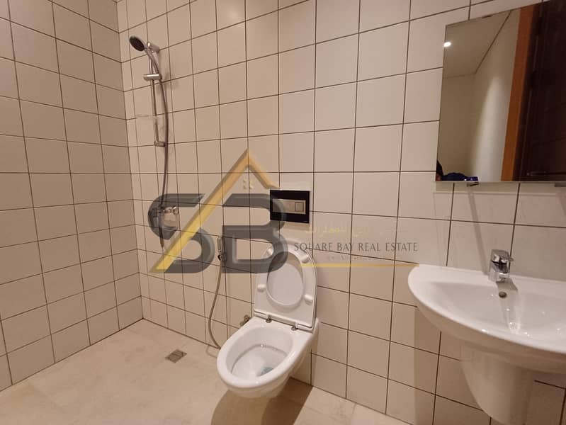 20 1000230182. jpg