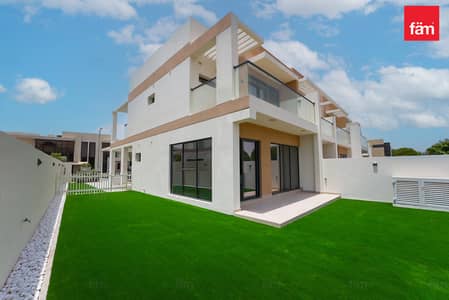 4 Bedroom Townhouse for Rent in DAMAC Hills, Dubai - Prime Location I Single Row End Unit I Call Now