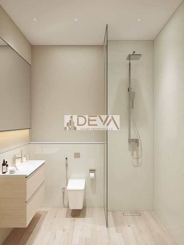 9 BATHROOM3. jpg