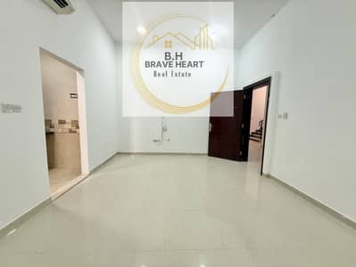 Studio for Rent in Shakhbout City, Abu Dhabi - IMG_0445. jpeg