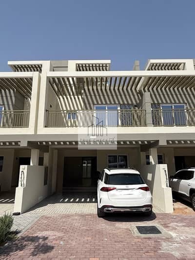 3 Bedroom Townhouse for Sale in DAMAC Hills 2 (Akoya by DAMAC), Dubai - WhatsApp Image 2025-06-28 at 17.25. 42_2c3b71cf. jpg