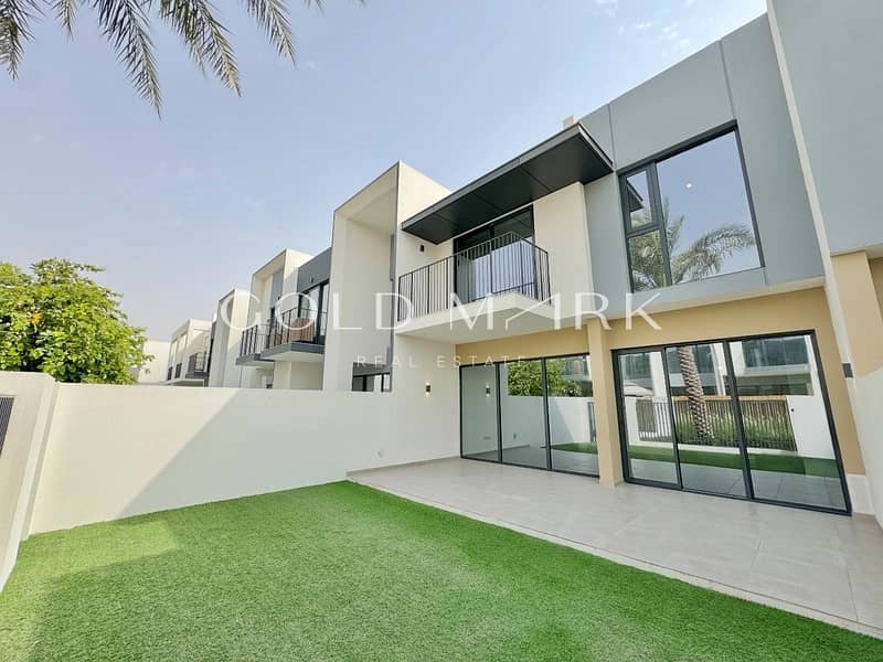 Chiller Free | Landscaped | Close To Pool Chiller Free | Landscaped | Close To Pool