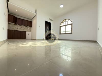 Studio for Rent in Al Muroor, Abu Dhabi - 1. jpg