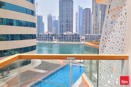 2 Bedroom Flat for Rent in Business Bay, Dubai - Canal and Pool View | Spacious | Vacant | Upgraded