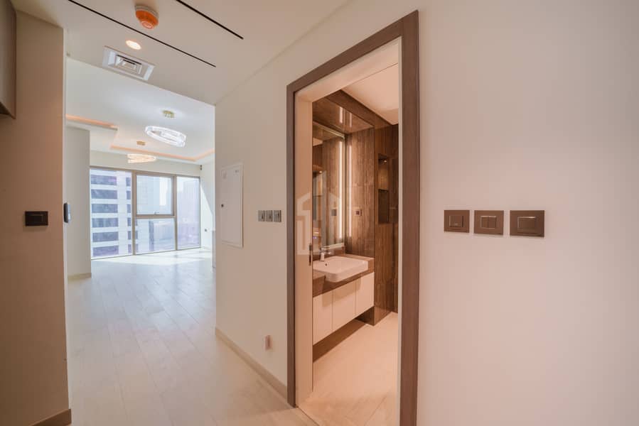 11 SOP00004-HDR. jpg