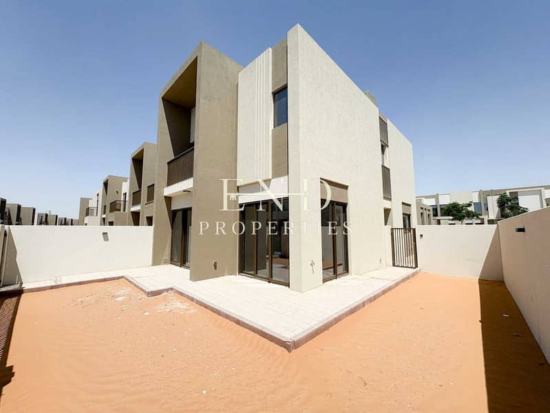 Вилла в Дубайлэнд,Вилланова,Ла Виолета,Ла Виолета 1, 4 cпальни, 230000 AED - 11523786 Вилла в Дубайлэнд,Вилланова,Ла Виолета,Ла Виолета 1, 4 cпальни, 230000 AED - 11523786