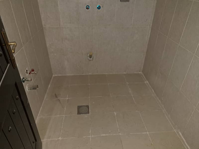 8 20250625_123713. jpg