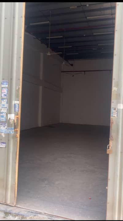 阿治曼工业园区， 阿治曼 仓库待租 - مستودع7. jpg