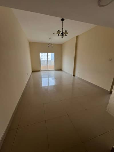2BHK | Free Parking | Central AC | Balcony