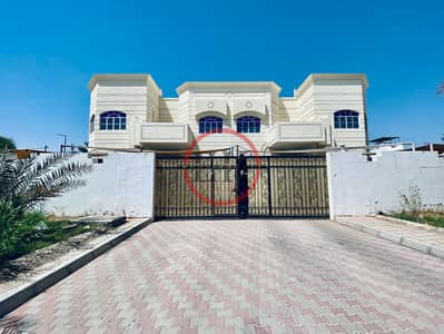 فیلا 5 غرف نوم للايجار في زاخر، العین - WhatsApp Image 2025-06-01 at 8.19. 21 PM (1). jpeg