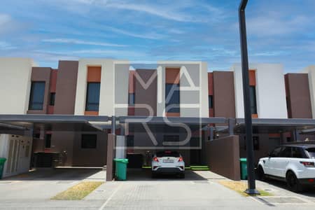 2 Bedroom Townhouse for Rent in Aljada, Sharjah - 03. jpg