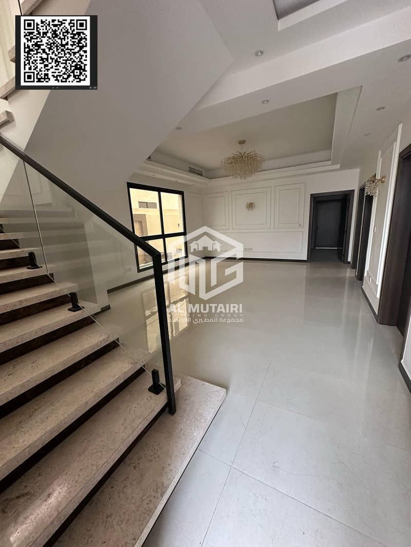 12 55eb3102-e00d-44da-bc6b-2138bda82f23. jpg