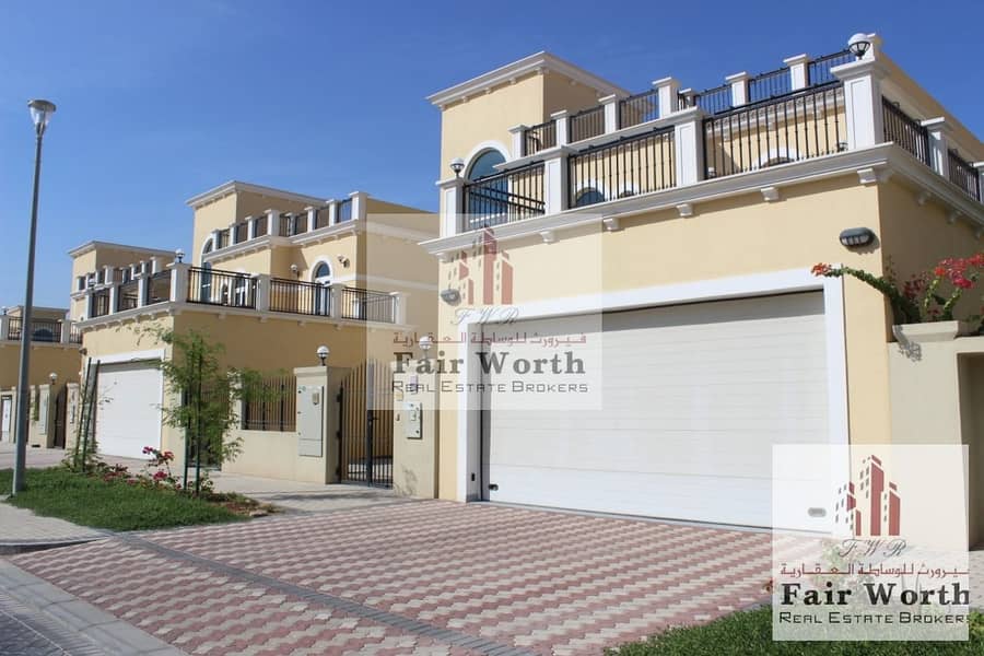 Jumeirah Park Legacy 4 Bedrooms Villa For Rent 240000