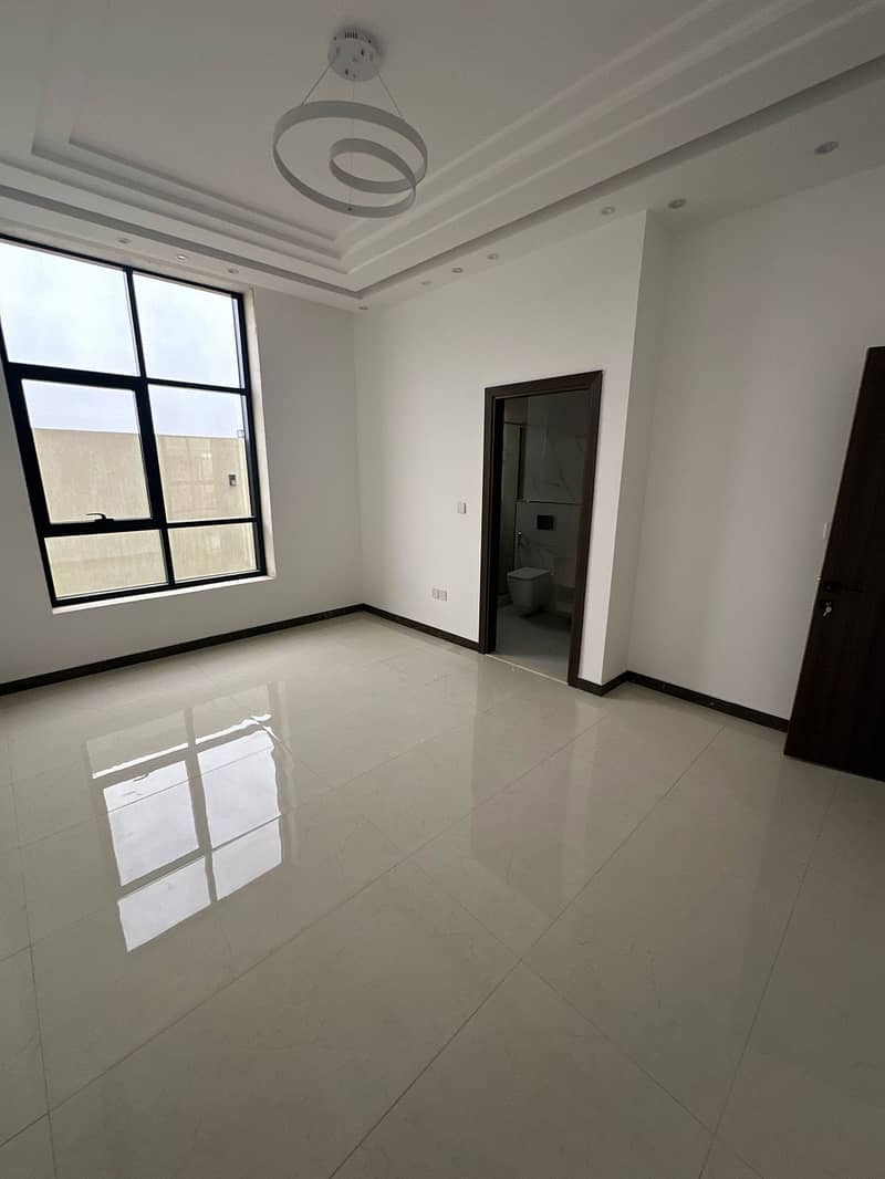 24 صورة واتساب بتاريخ 1447-01-04 في 04.23. 51_e5579e2d. jpg