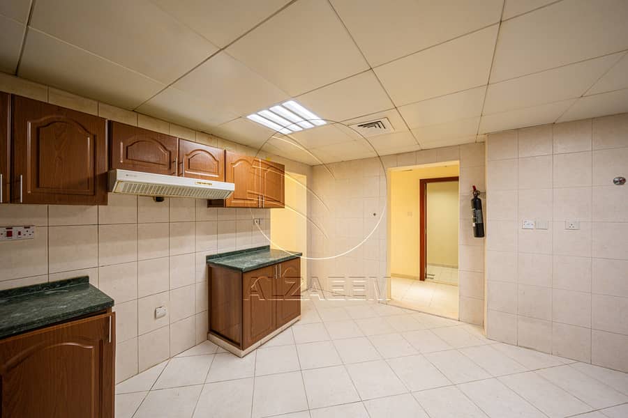 12 ALZ09948-HDR. jpg