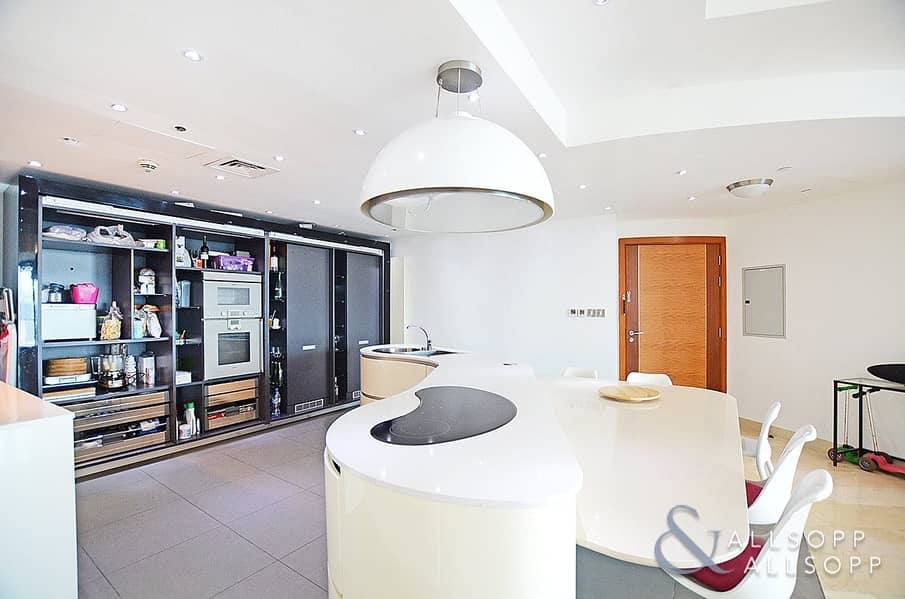 Large 3 Bedroom | Upgraded | Marina Views Large 3 Bedroom | Upgraded | Marina Views