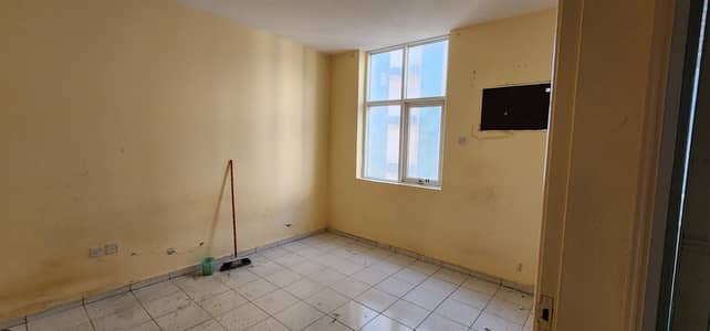 فلیٹ 1 غرفة نوم للايجار في منطقة الرولة، الشارقة - 20241204_140526. jpg
