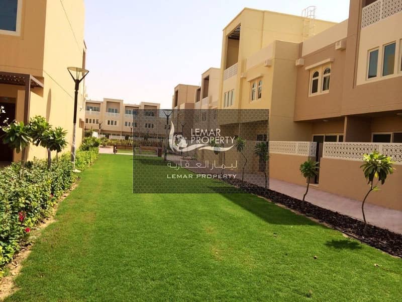 3 Al Badrah Townhouse 3 Bed (21). jpg