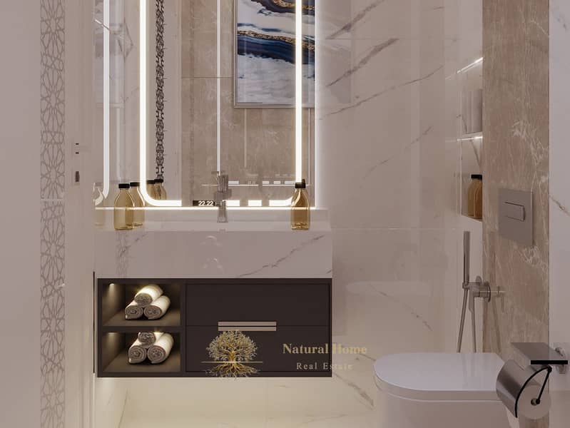 15 BATHROOM. jpg