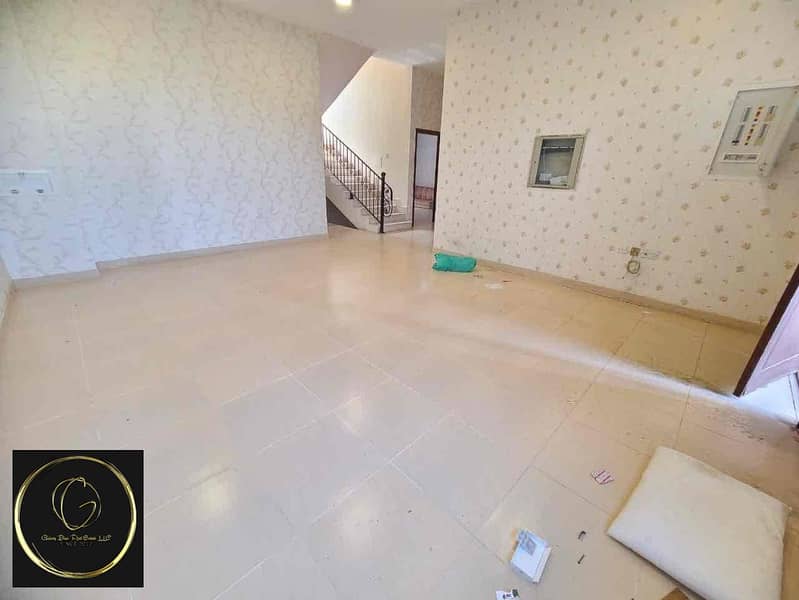 3 e5fba06f-bfff-4824-899c-52bdd09abbad. jpg