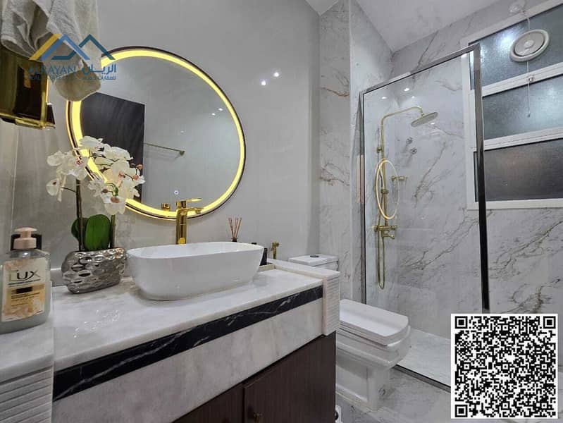 22 bf233a52-99a2-4e36-babc-208a63492b44. jpg