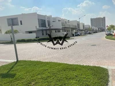 3 Bedroom Townhouse for Sale in DAMAC Hills 2 (Akoya by DAMAC), Dubai - coursetia 17. jpeg