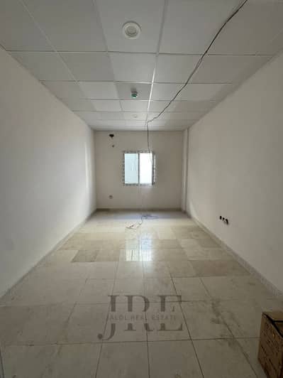 سكن عمال  للايجار في صناعية الصجعة، الشارقة - WhatsApp Image 2025-06-29 at 6.45. 54 PM (1). jpeg