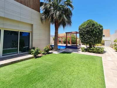 5 Bedroom Villa for Rent in The Marina, Abu Dhabi - Stunning Villa | Private Pool | Marina Living