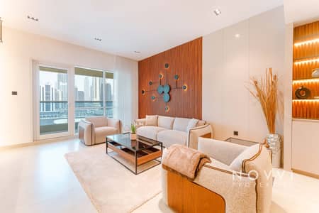 1 Bedroom Apartment for Sale in Business Bay, Dubai - Upgraded | Canal and Burj View | Vacant