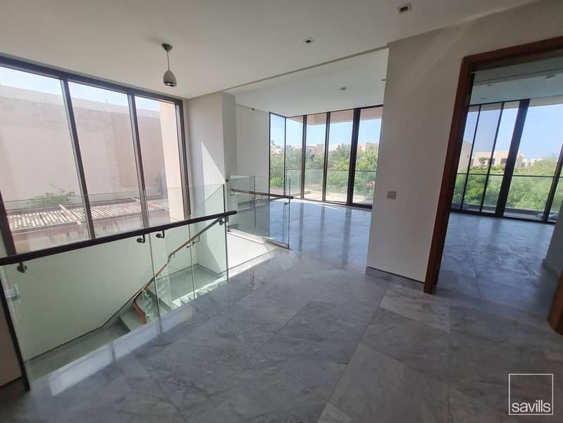 Exclusive Luxury Villa | Private Pool | Vacant Now