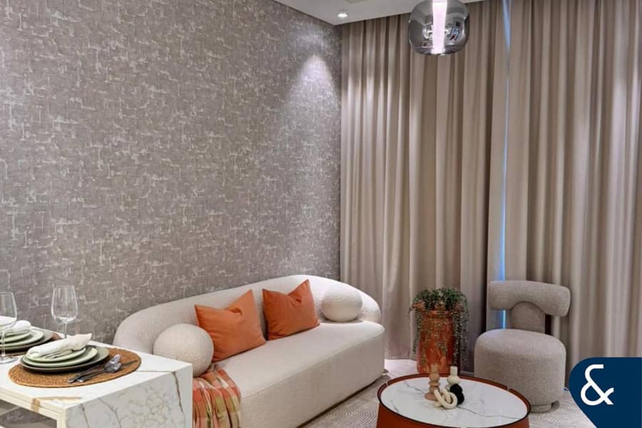 Modern | Two Bedrooms | Vacant | Luxury