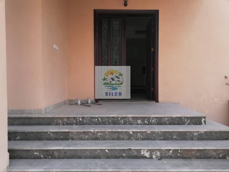 8 Duplex big villa in central A/C with 2 parking